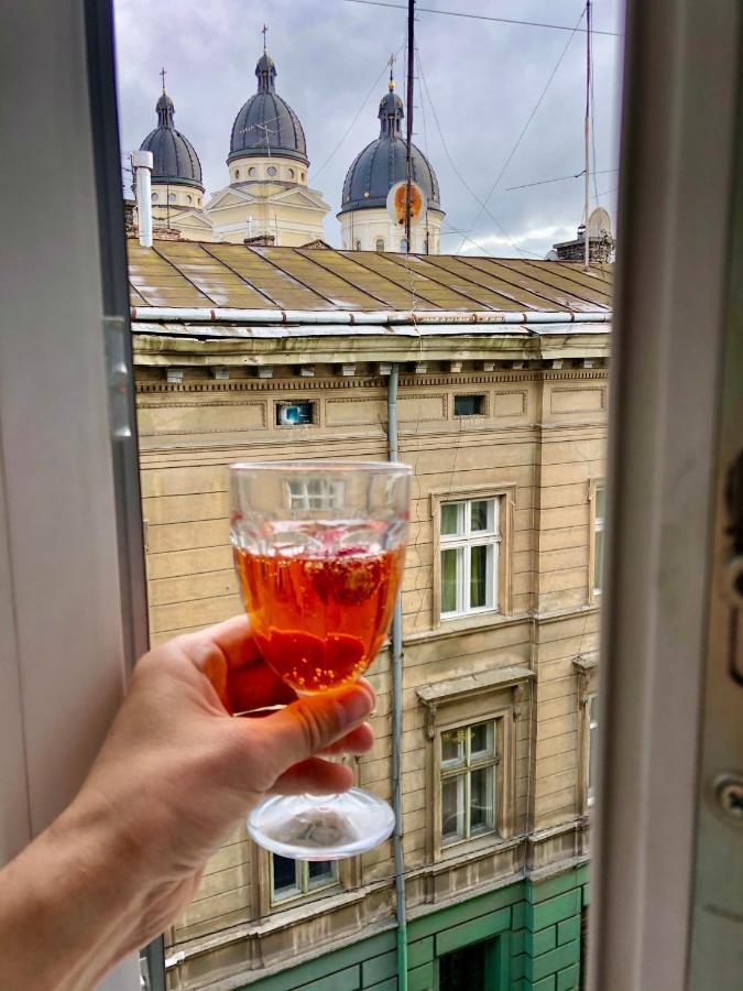 Romantic Apartments - Центр Львова , З Видом На Місто エクステリア 写真